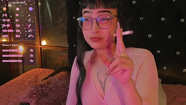 Snapshot of Cintya_Kros chatting on October 6, 9:08 pm Cintya Kros online show from October 6, 9:08 pm