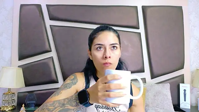 NicoleEsposito online show from July 30, 1:01 pm
