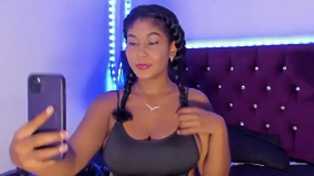 AlisonJaimes online show from March 6, 8:15 pm