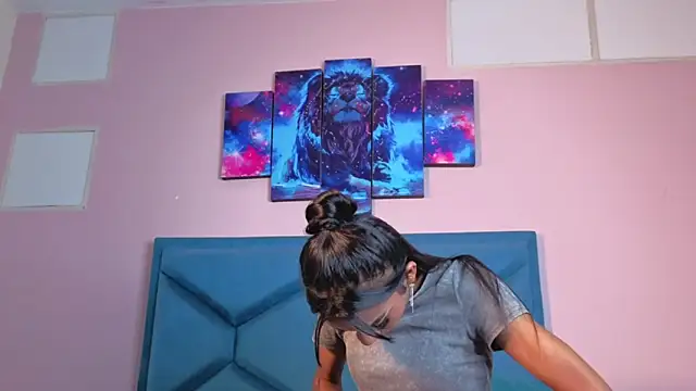 Kaataleya horny online show from September 25, 3:38 am