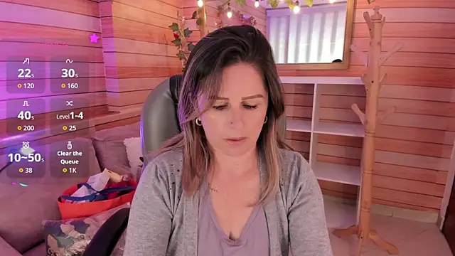 Victoria collins 1 online show from June 29, 11:43 am