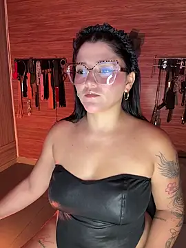 yey bdsm online show from April 19, 6:10 pm