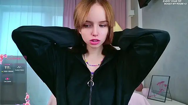 b4by LoL1 online show from September 30, 8:20 am