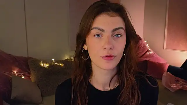 tomorrows day online show from November 25, 9:15 pm