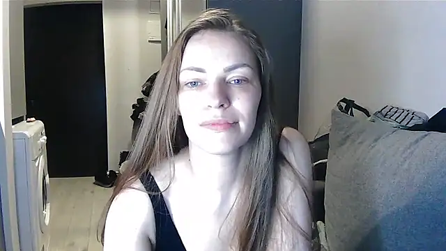 AnnaDiamond1 online show from July 18, 10:01 pm