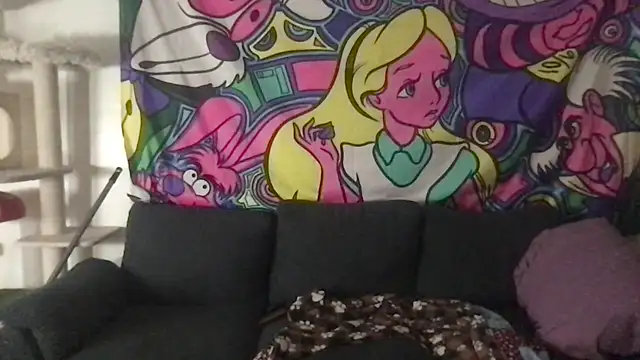 SpunCandy online show from November 27, 9:45 am