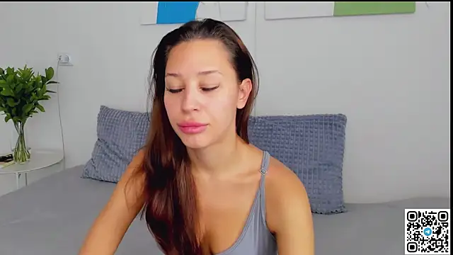 SelenaRousey online show from July 8, 10:17 am