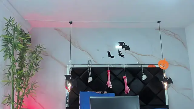 AngelaaCute  online show from October 28, 2:56 pm