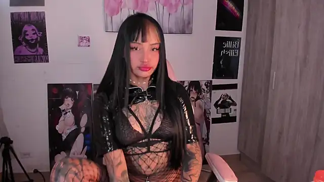Sweet-bunny1 online show from July 14, 9:41 pm