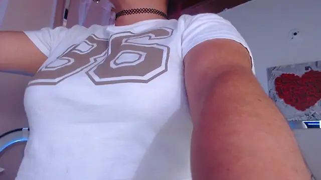 Amara Red online show from July 3, 11:27 am
