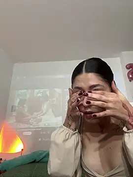 AnnyCherry  online show from April 28, 1:36 am