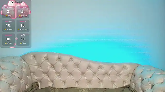 Snapshot of Ari_sunshine_ chatting on September 15, 6:32 am Ari sunshine  online show from September 15, 6:32 am