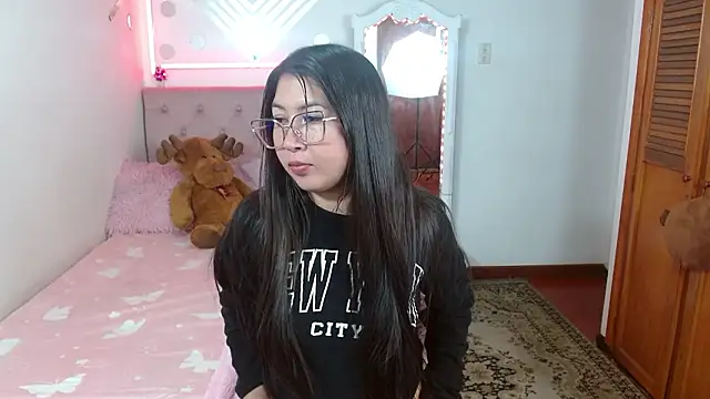 tifanny-squirt online show from March 11, 2:53 pm