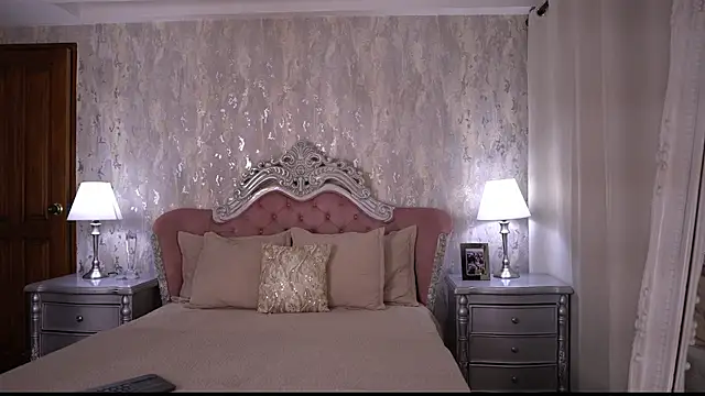 AngelineConnor online show from June 30, 11:04 pm