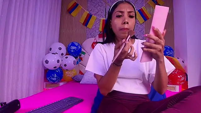 nata luna online show from July 2, 7:20 pm