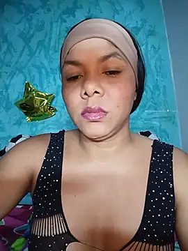 Diora Squirt juicy online show from June 25, 3:17 am