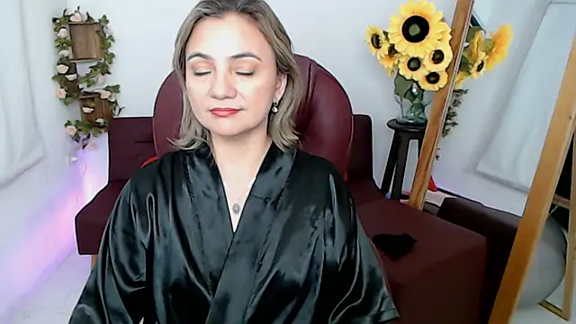 Ghada milf online show from June 29, 12:28 am