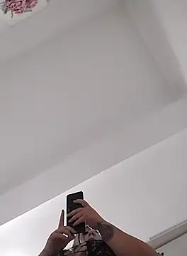 AdelinaJude online show from September 28, 8:58 pm