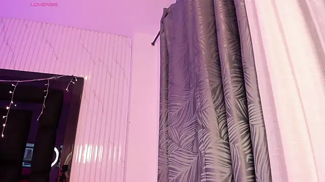 ailynBlaze online show from March 15, 7:32 am