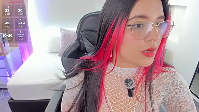 victoria18x online show from November 11, 7:22 pm