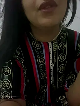 Snapshot of yassminsexy22 chatting on September 12, 5:31 pm yassminsexy22 online show from September 12, 5:31 pm