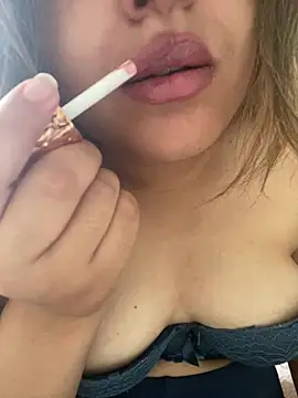 yassminsexy22 online show from July 18, 11:24 am