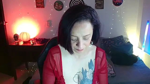 catalinamommyx online show from June 22, 12:59 am