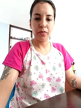 Snapshot of Bonny_Klote chatting on September 14, 5:11 pm Bonny Klote online show from September 14, 5:11 pm