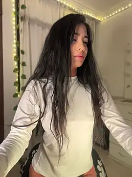 lina pink online show from May 30, 3:48 am