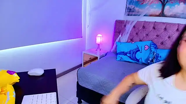 Emma monserrat online show from October 21, 7:18 pm