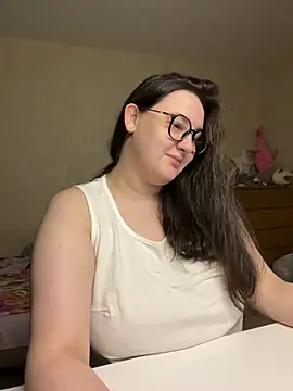 hungry1bunny online show from July 19, 8:11 pm