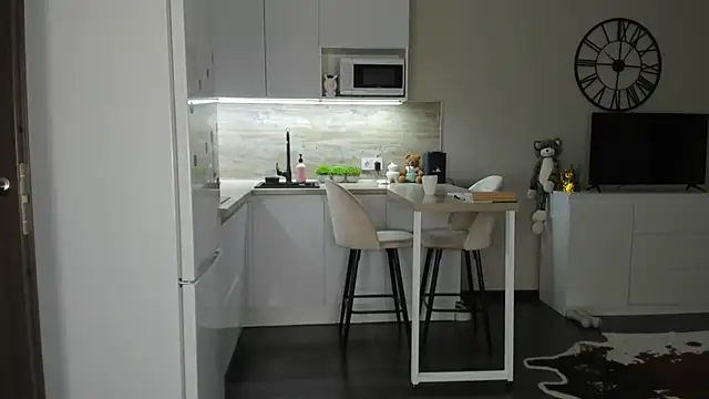 nilliluv online show from October 8, 10:58 pm