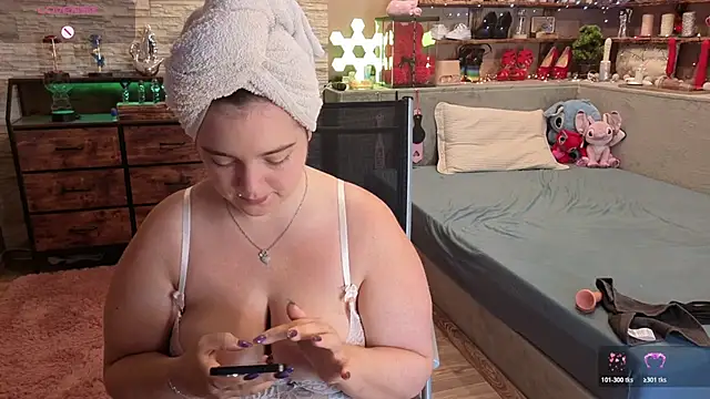 Kimberly-Caprice online show from June 15, 7:19 am