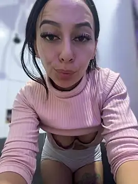 DulceMiia  online show from December 13, 10:38 pm