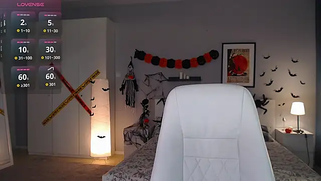 Bellla Haddid online show from October 25, 1:57 am