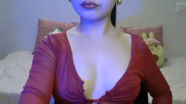 amrita2210 online show from July 25, 9:11 pm