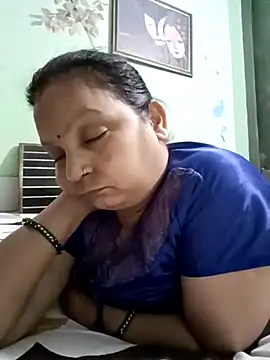 Kavya kapoor online show from July 8, 6:32 pm