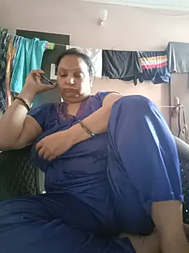Kavya kapoor online show from July 3, 4:40 am