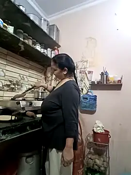 Kavya kapoor online show from February 25, 3:38 am