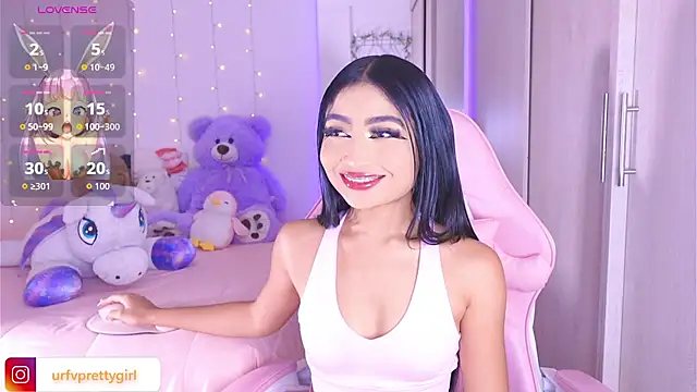 urfavprettygirl online show from May 2, 6:28 am