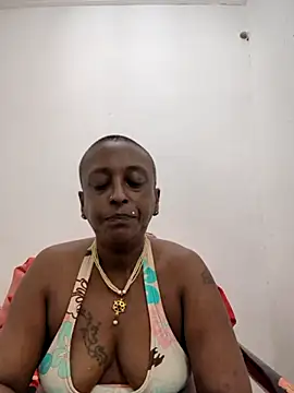 mamakarma1403 online show from June 17, 3:35 pm