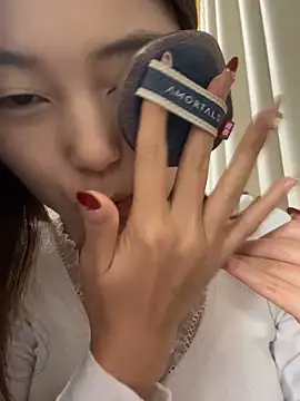 Sweet-Angel999 online show from December 17, 3:49 pm