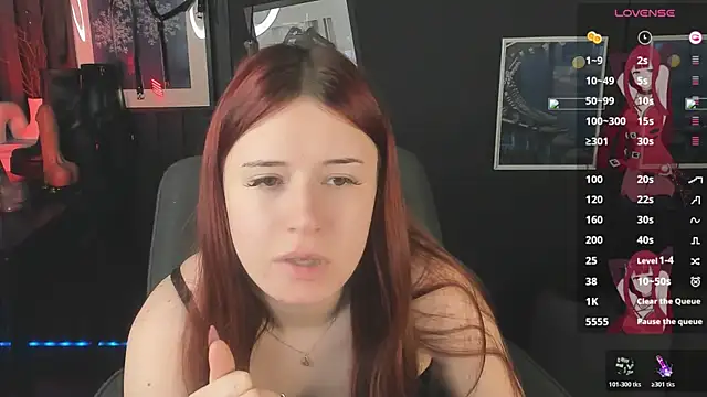 Lily Moonlight online show from June 19, 2:53 pm