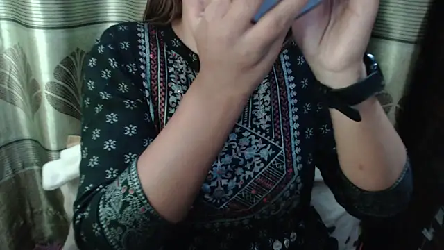 queen angelina online show from March 19, 8:02 pm