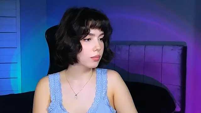 Stacy Gonzales  online show from November 16, 10:59 am