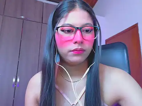  ALLYSON18  online show from June 20, 11:47 am