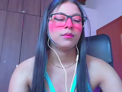  ALLYSON18  online show from July 28, 12:48 pm