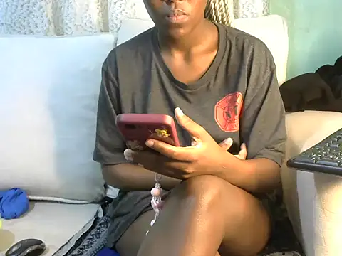 Caryyyl online show from December 16, 8:09 am