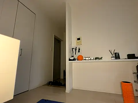 mel  mel online show from October 3, 3:06 pm