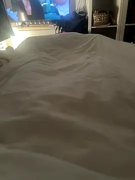 hornygirl98989 online show from November 29, 2:43 pm